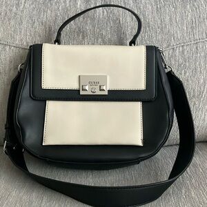 EUC Black & tan guess bag